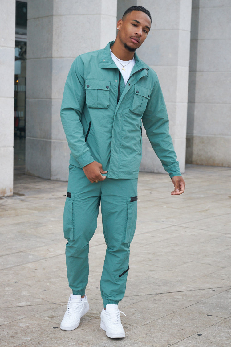 Pantalon vert en toile à poches