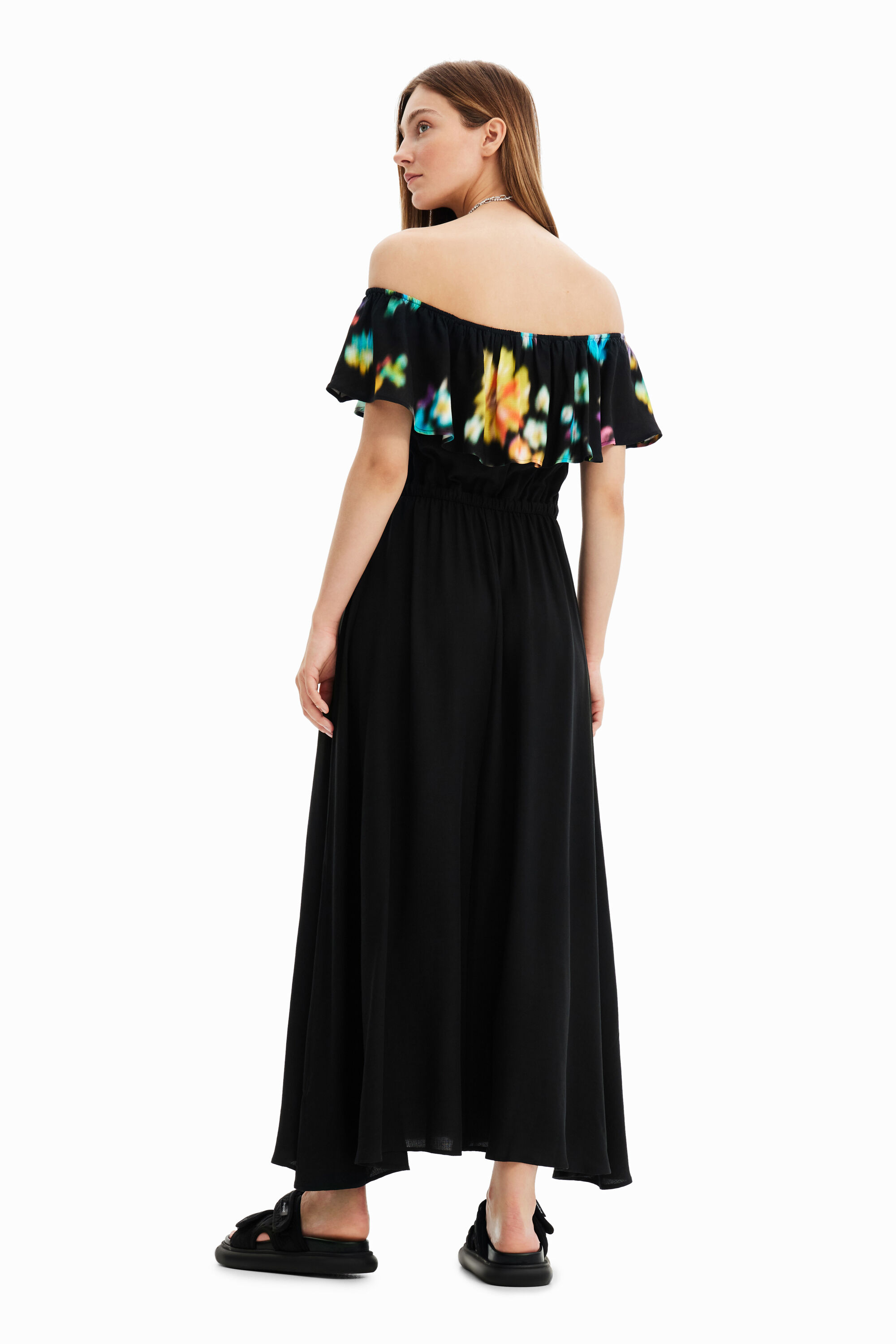 Robe longue volant floue