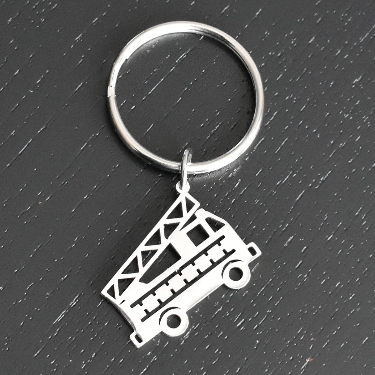 Porte-clés camion de pompier origami acier