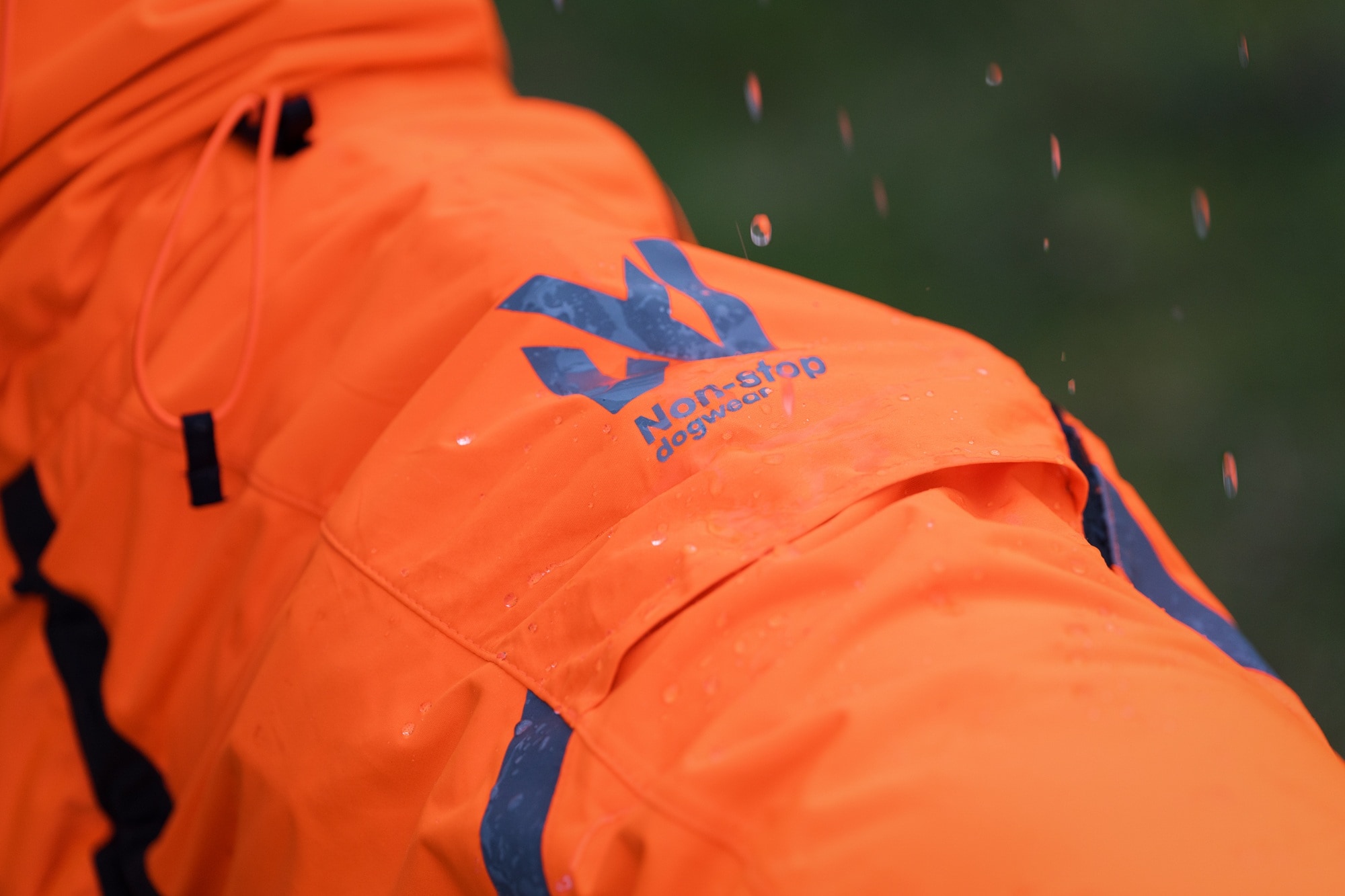 Non-Stop Dogwear Fjord Overall Raincoat<br> Vanntett og pustende regndekken!