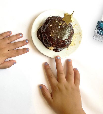 Miss Nella Nagellack - Blue die Kerzen