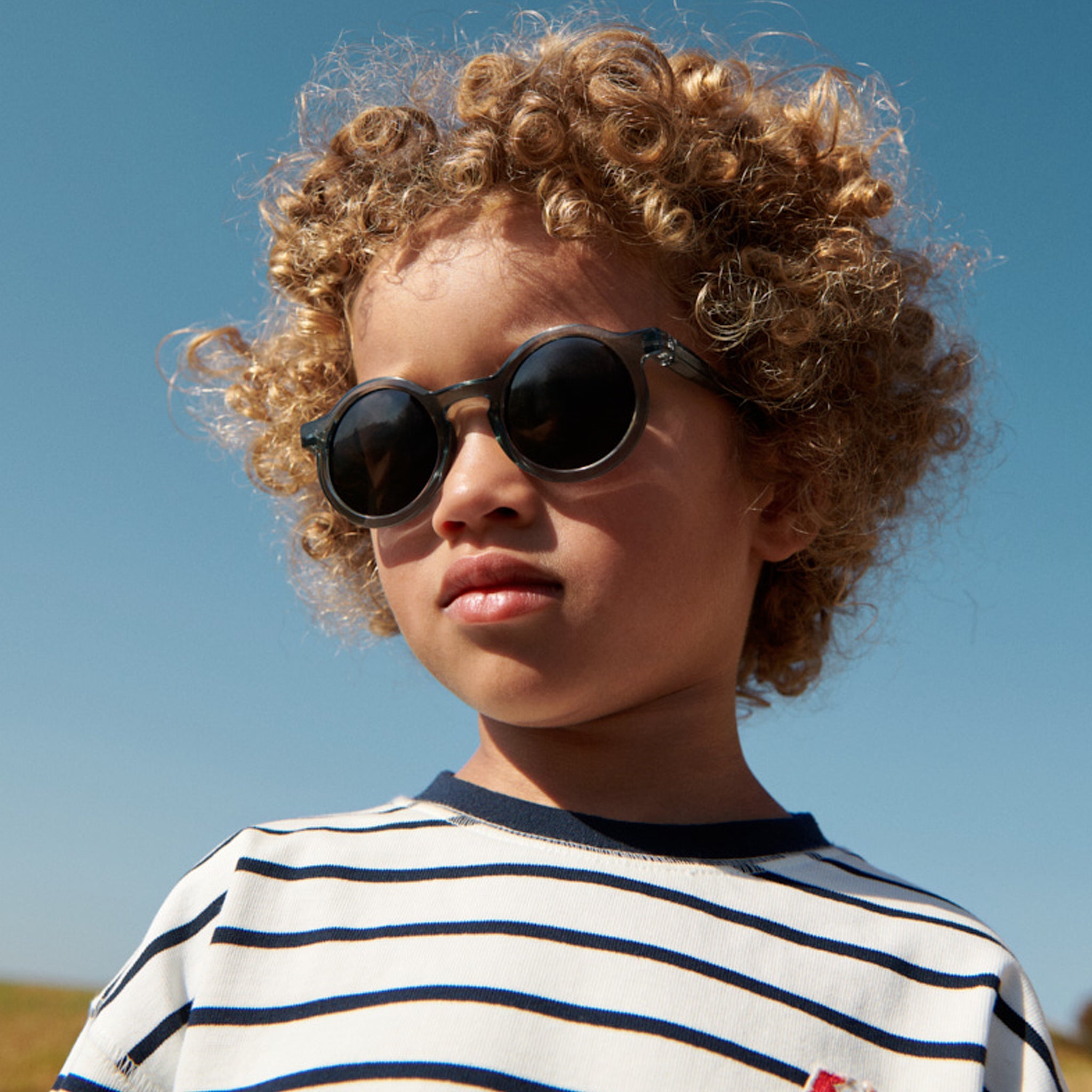 Sonnenbrille Darla  4-10 J.  Whale Blue transparent