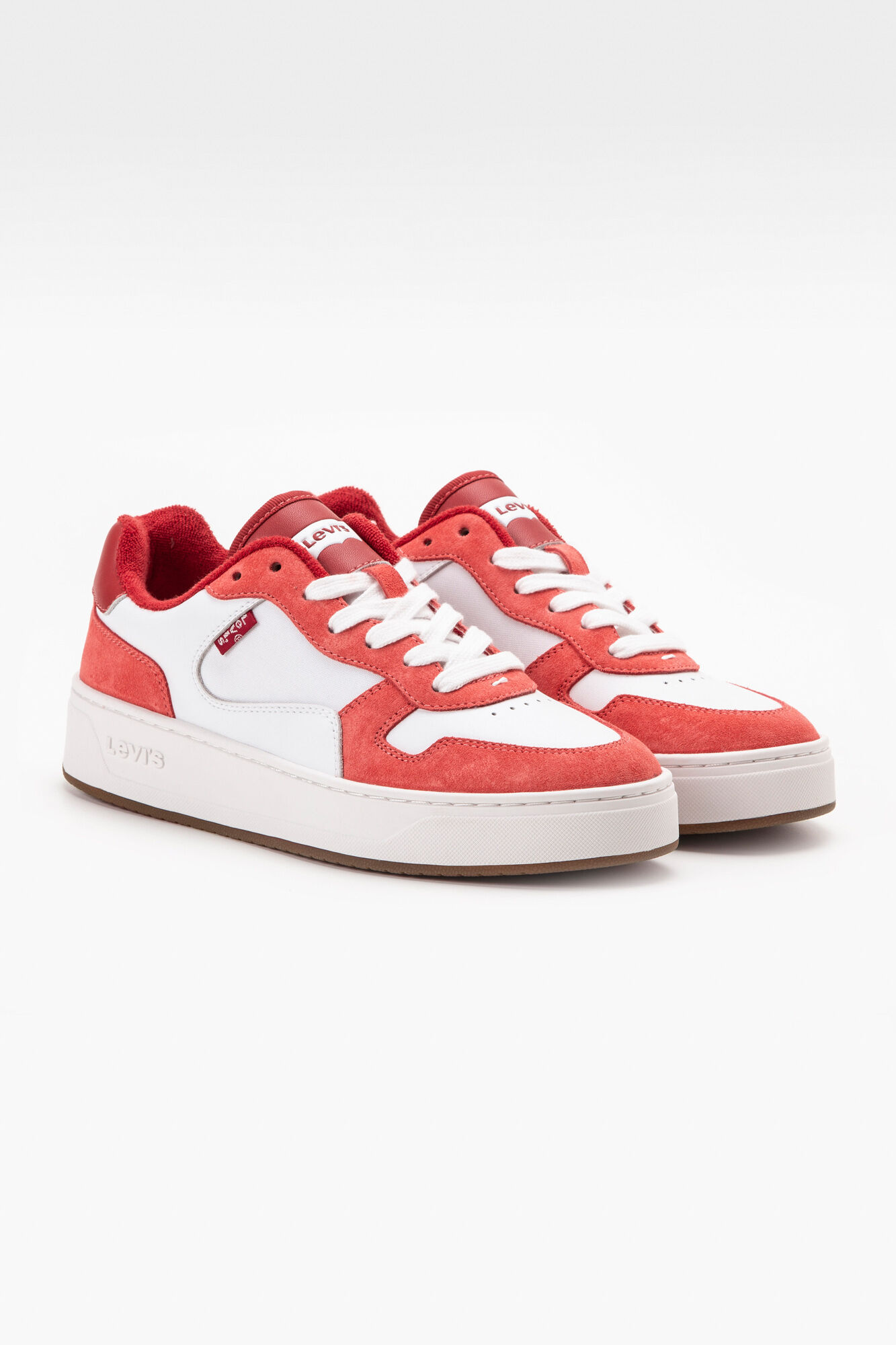 Sapatos de deslizamento