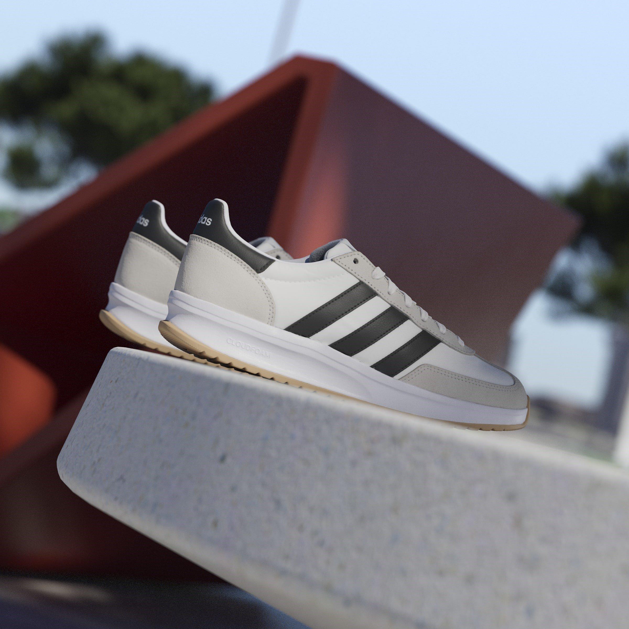 adidas Run 72 Shoes