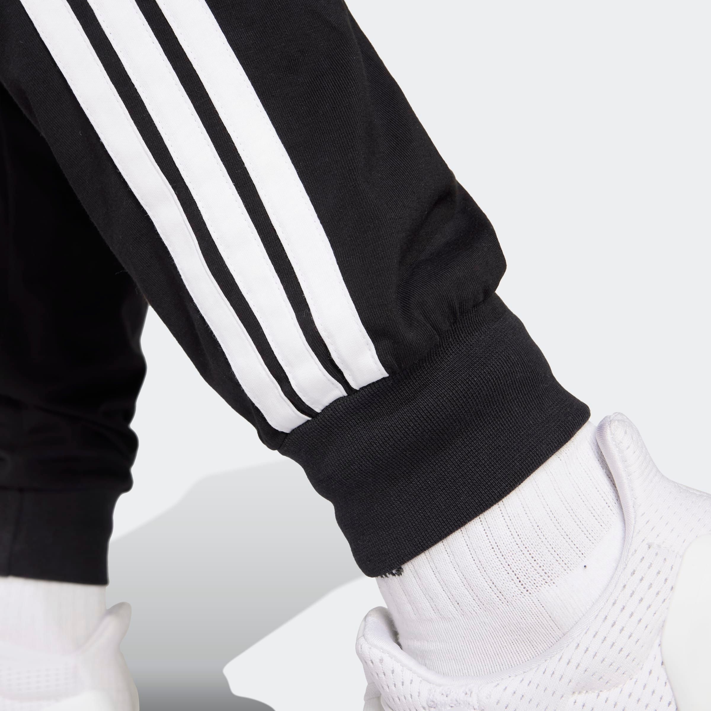 adidas Sportswear Sporthose »ESSENTIALS 3-STREIFEN«  Lässig geschnitten, hoher Bund, schmal zulaufende Beinform