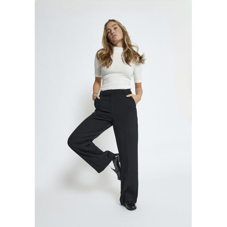 Minus MSLivina Straight Leg Pant Black