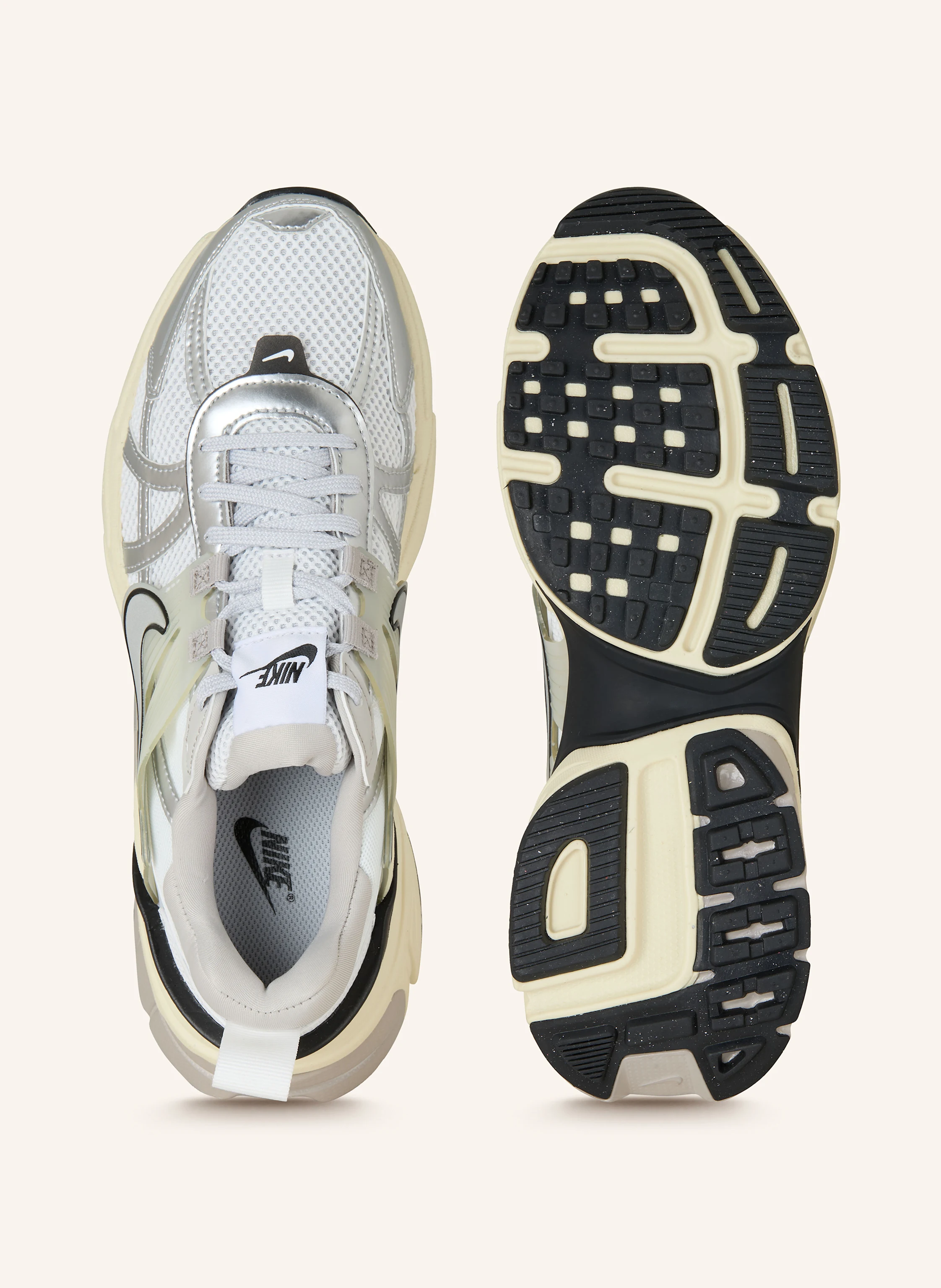 Nike Sneaker V2K RUN