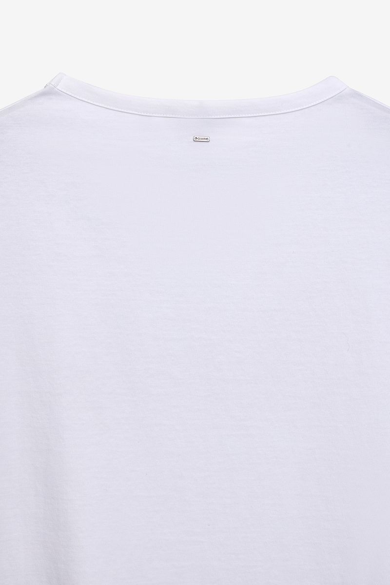 T-SHIRT OVERSIZE COM BORDADO