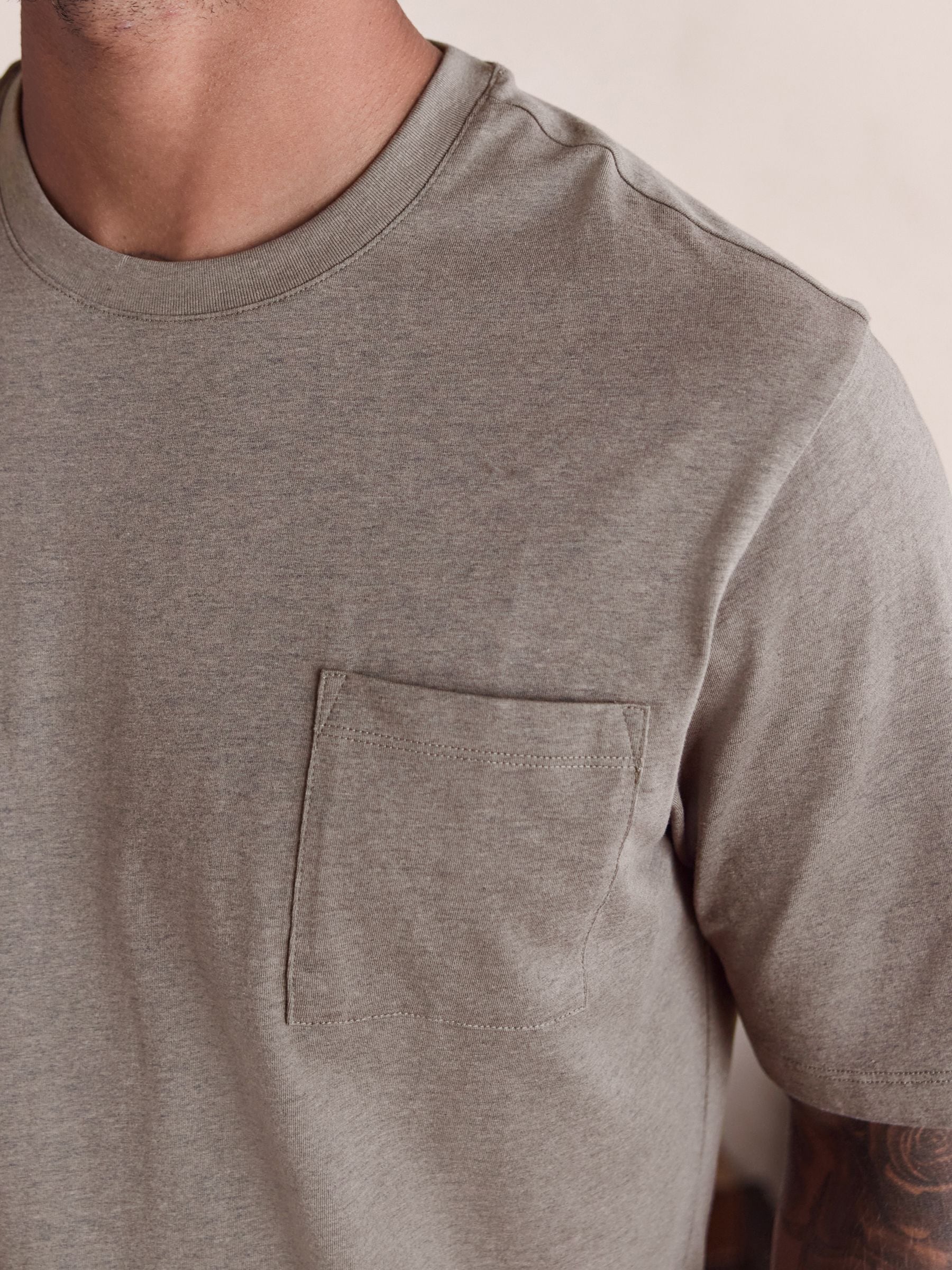Neutraal/zwart - Jersey pyjama met korte mouwen