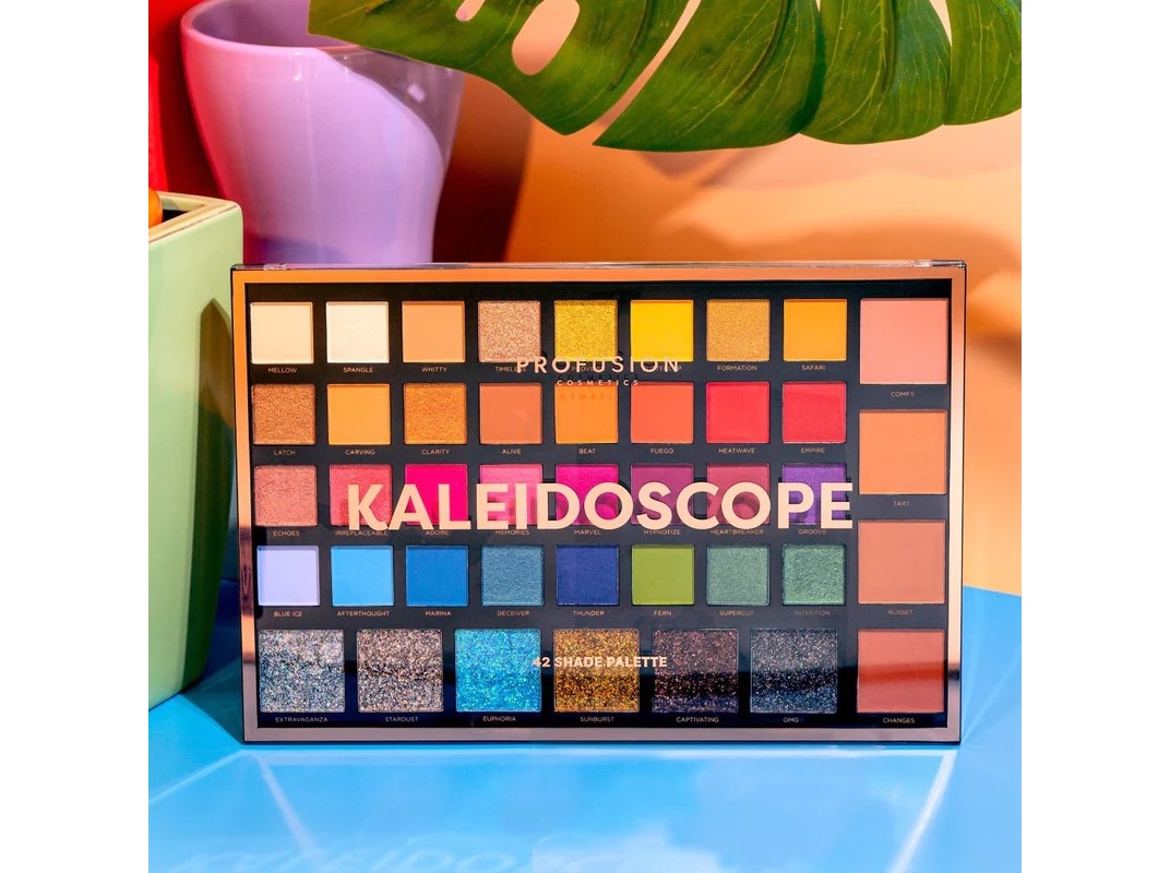 PALETE SOMBRAS PROFUSION KALEIDOSCOPE 42 CORES