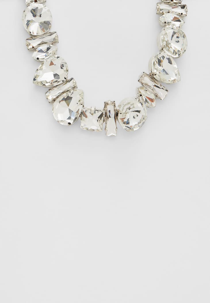 Colar geométrico com strass