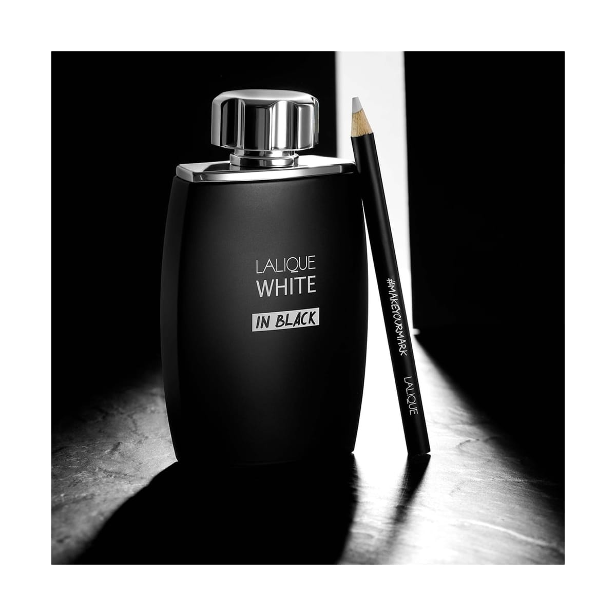 Lalique White In Black Lalique White In Black Eau de Parfum