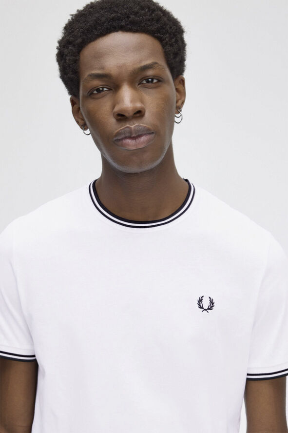 Fred Perry M1588 Core White