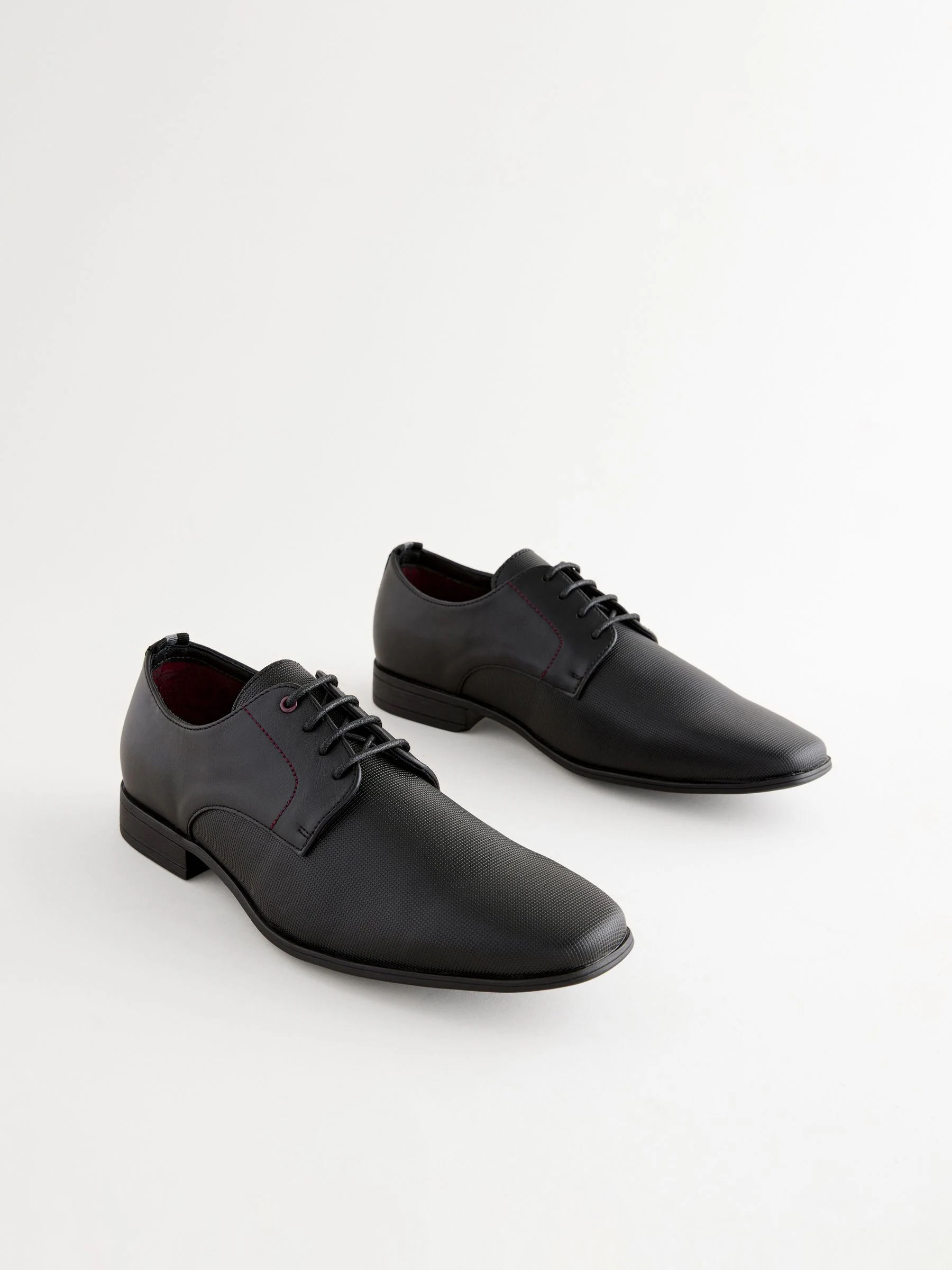Zwart - Slim Square Embossed Derby Shoes