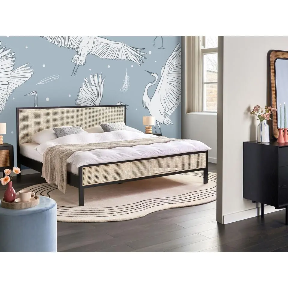 SALERNAS - Tweepersoonsbed - Zwart - 180 x 200 cm - Dennenhout