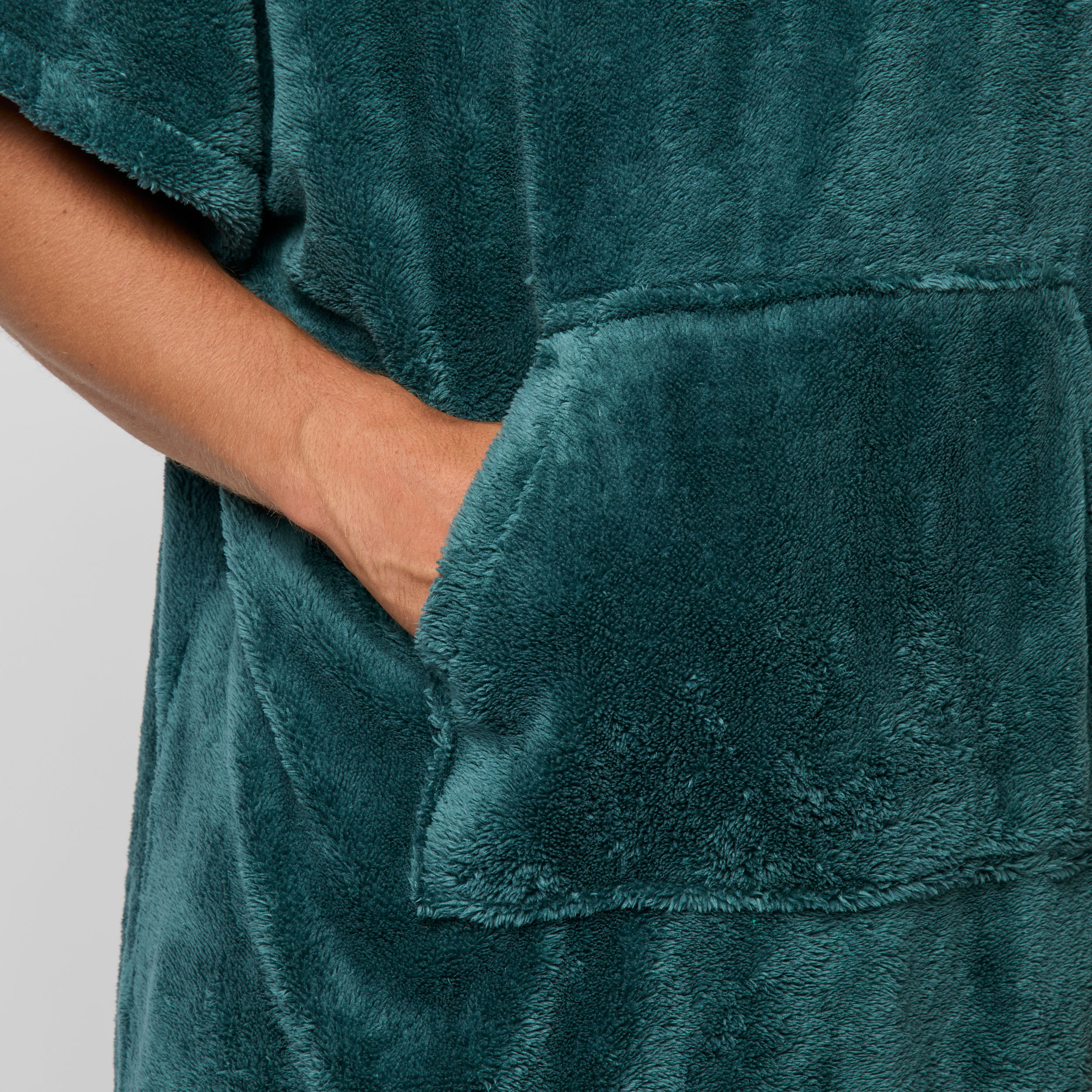 Mystic Poncho Teddy 2025 Moss