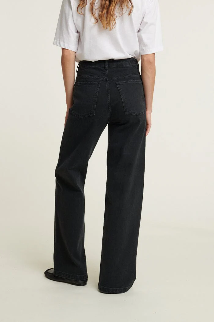 Basic Apparel Enya Jeans BA567-09