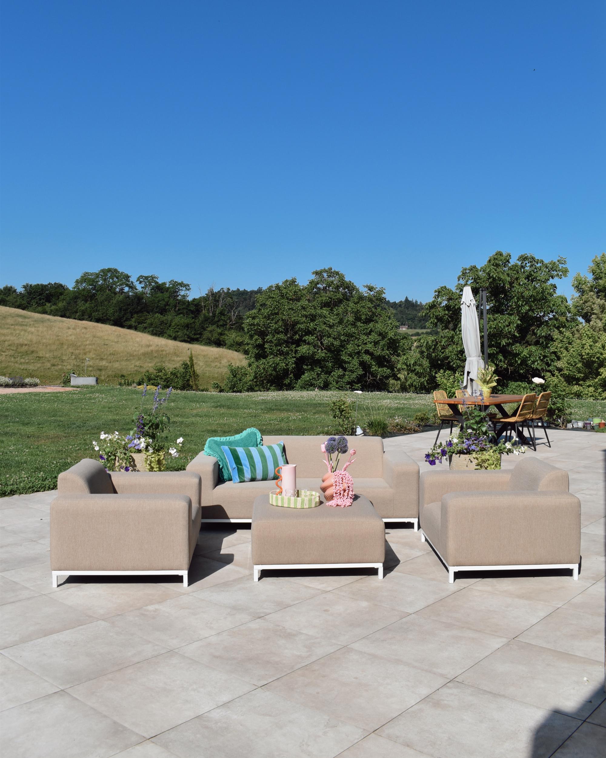 Loungeset met tafel 5-zits ROVIGO Beige