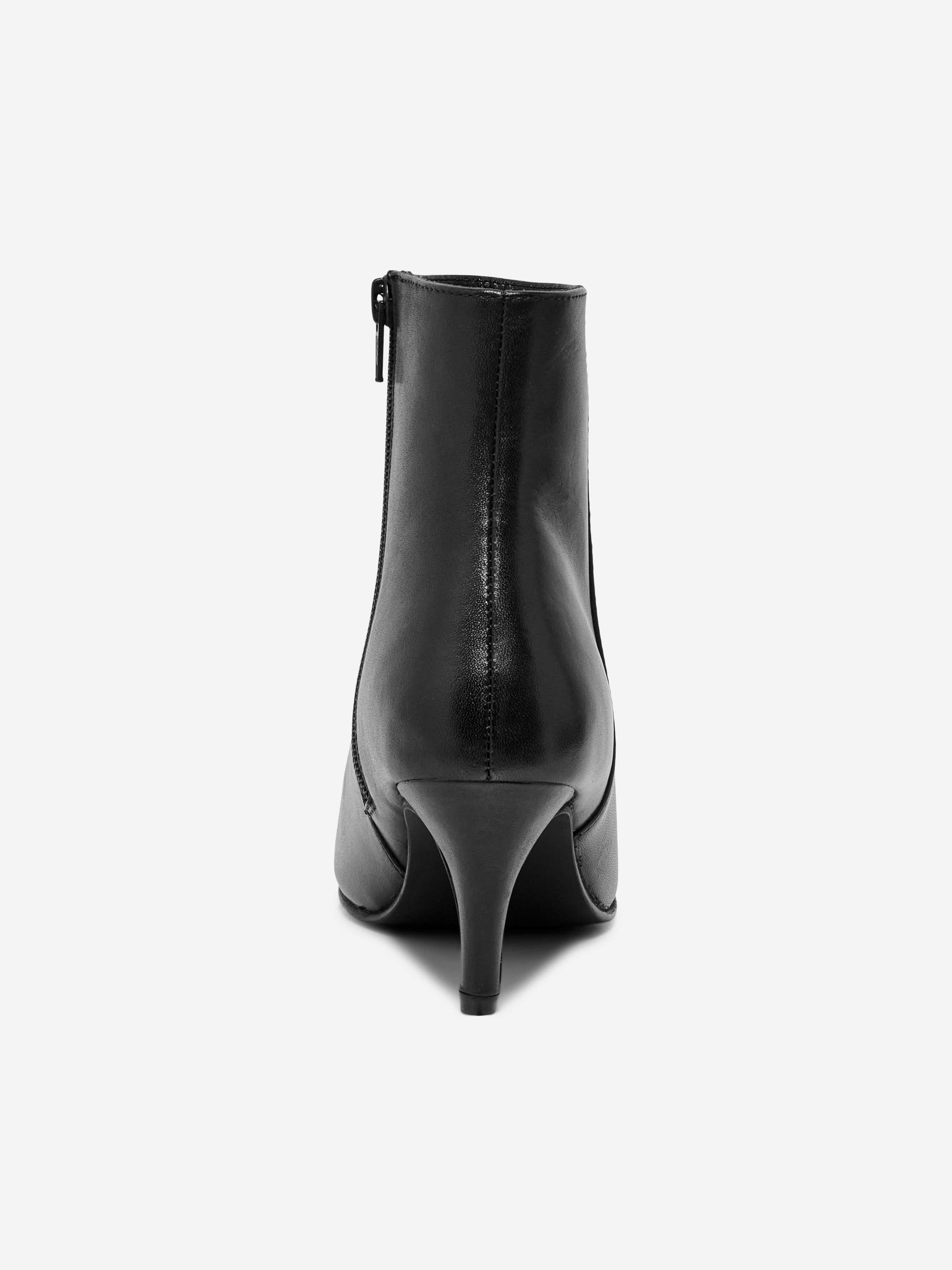 ONLNANNA-1 Stiefel Black