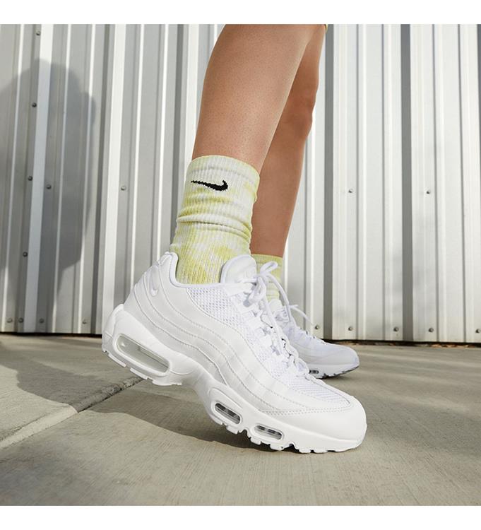 Nike Women Air Max 95 Sneakers