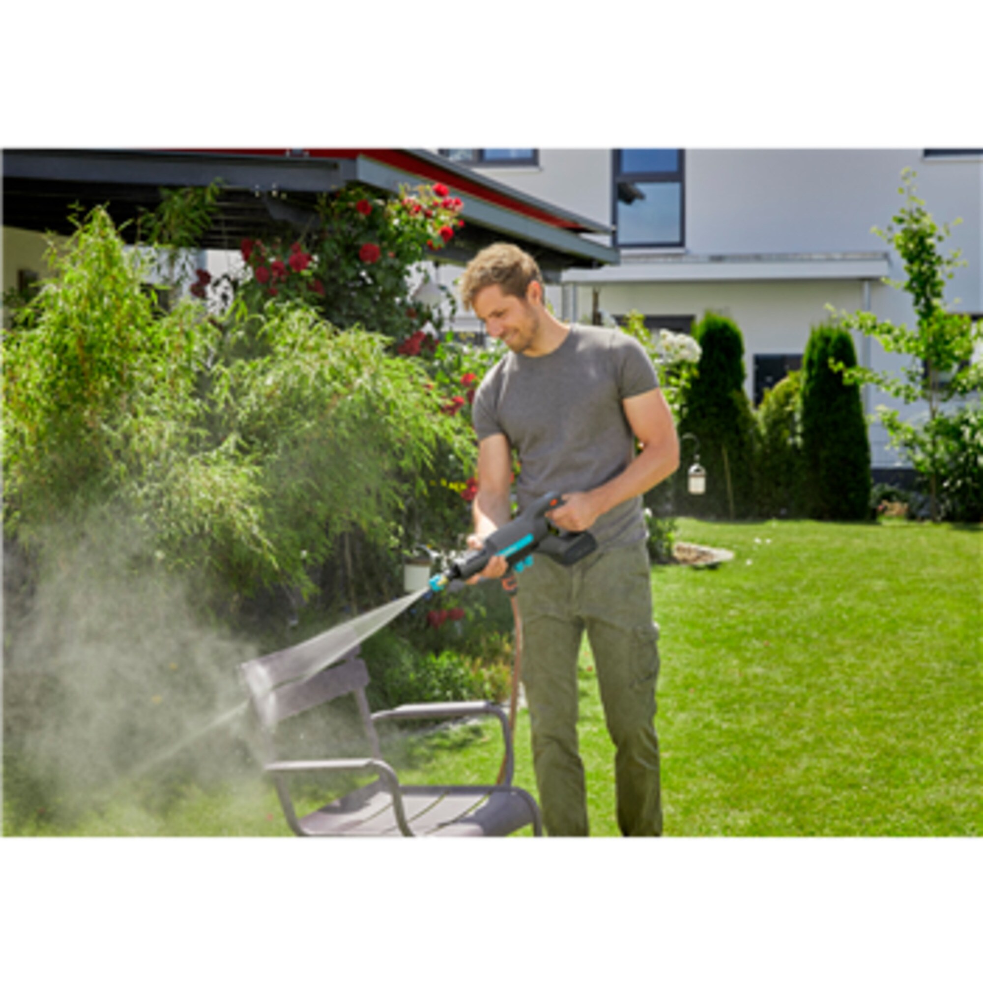 GARDENA Druckreiniger Akku-Mitteldruckreiniger AquaClean 24/18V P4A Set