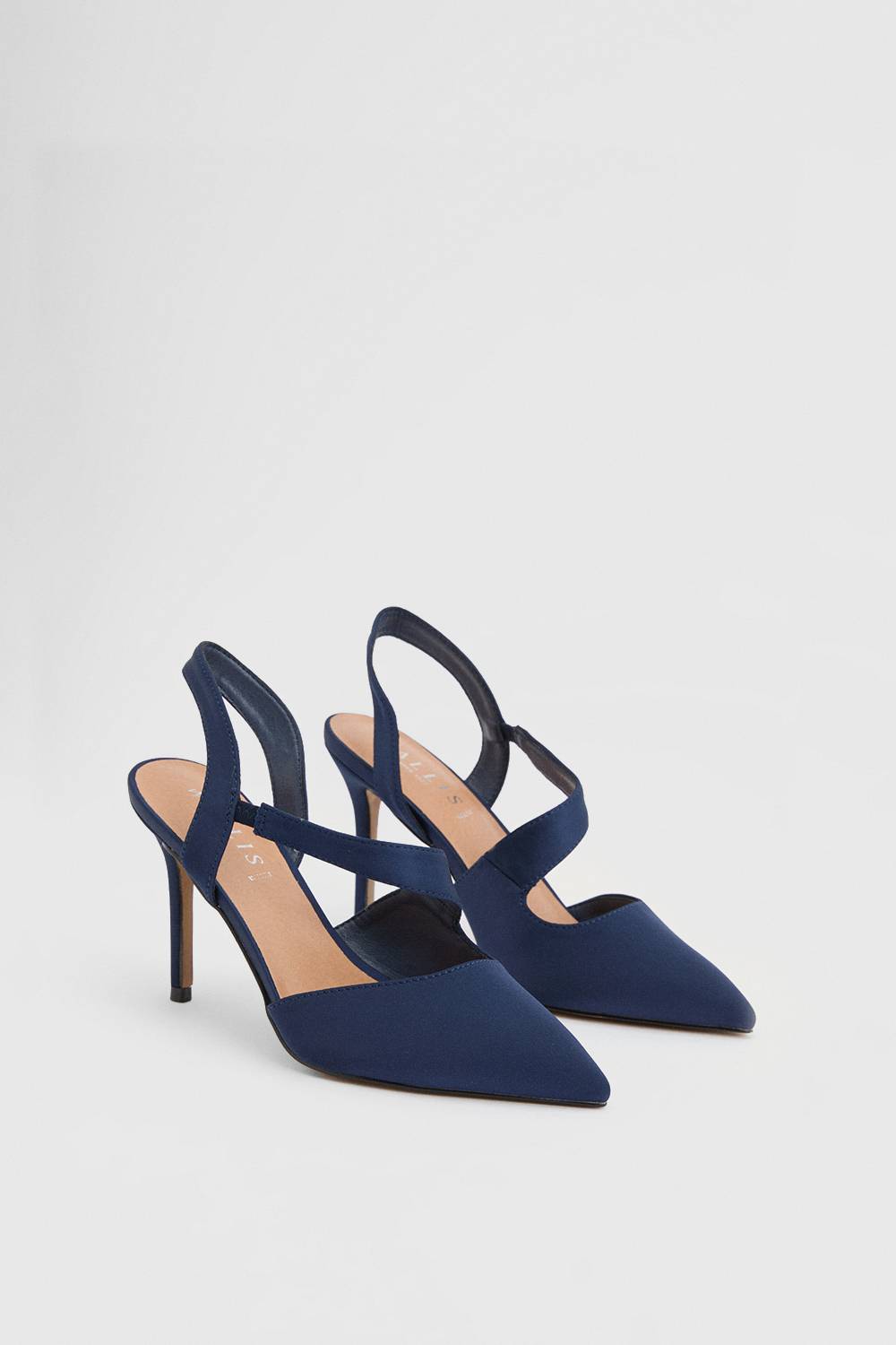 Wallis Escarpins À Talons Aiguilles Pointus Asymétriques En Satin Everly Coupe Large