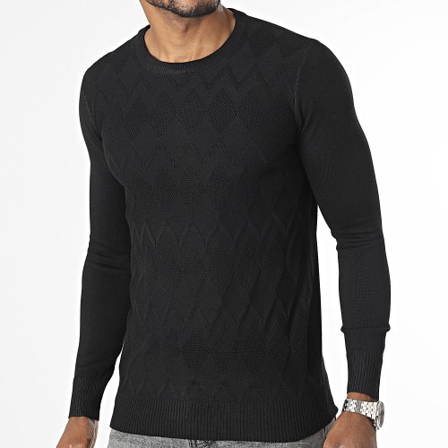 Pull Noir