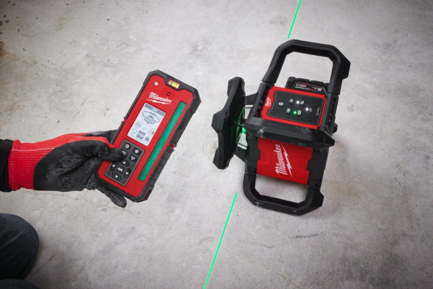 Milwaukee M18 RLOHVG300-501C 18V Li-ion accu roterende laser (1x 5.0Ah accu) set in koffer - 300m