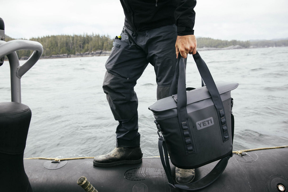 Yeti<br>Hopper M15 Soft Cooler