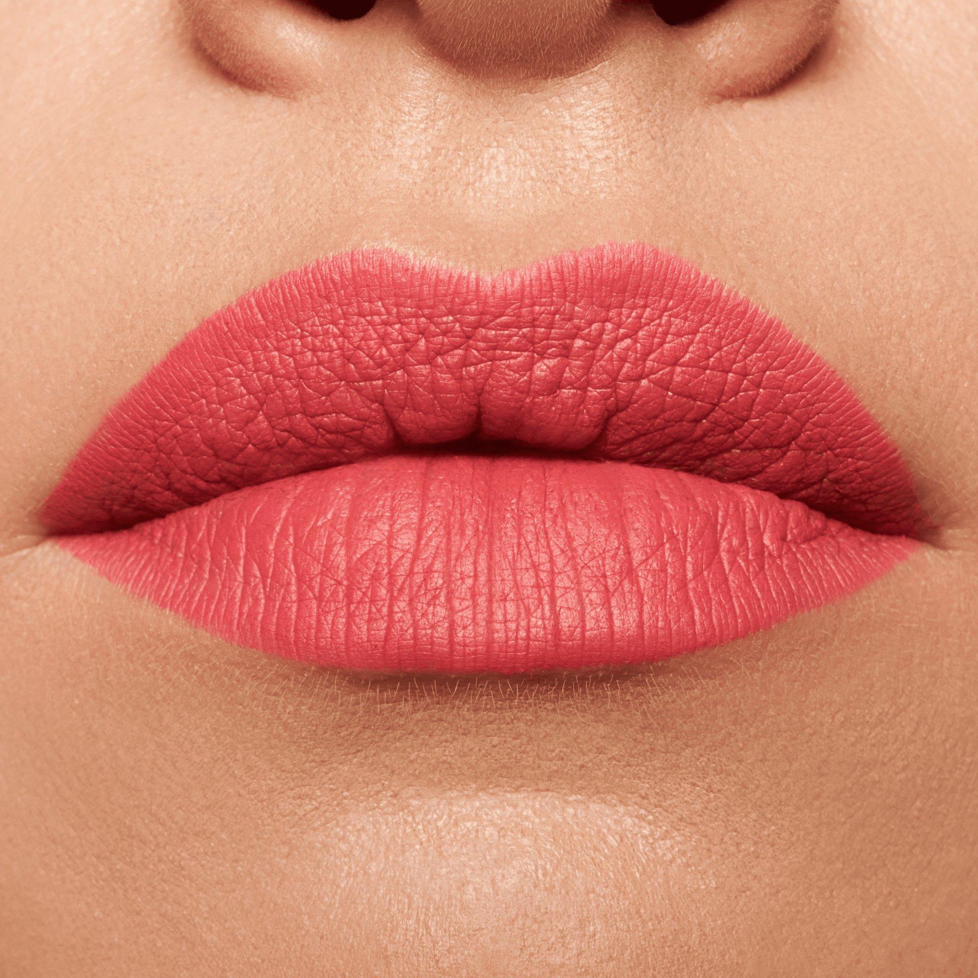 soft & precise LIP PENCIL