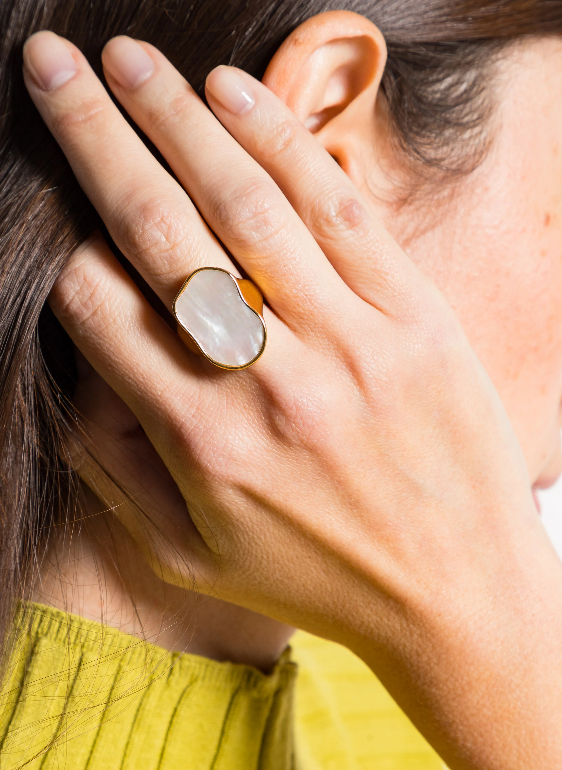 Bague chevalière en acier et nacre| Doré