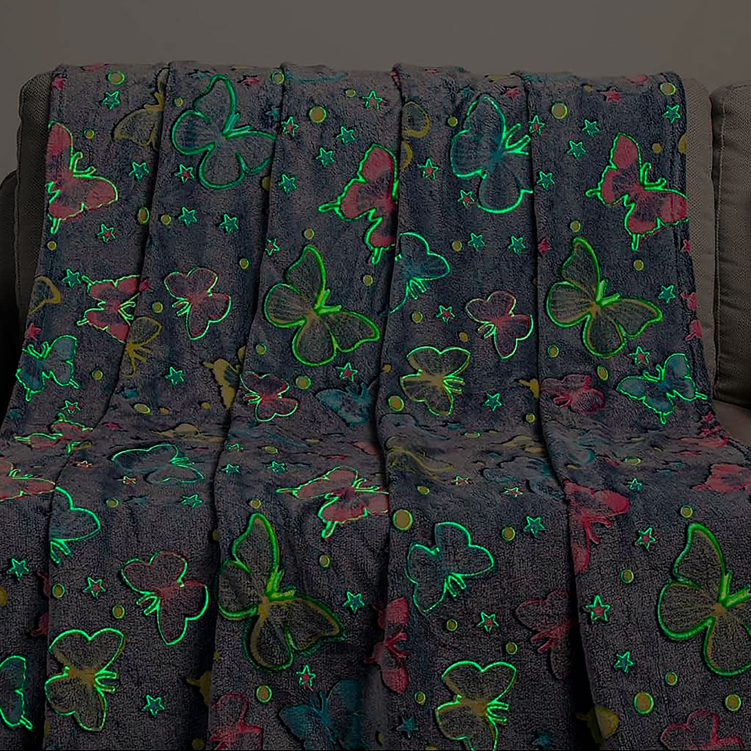 Fleecedecke mit Schmetterlingen die im dunkeln leuchten