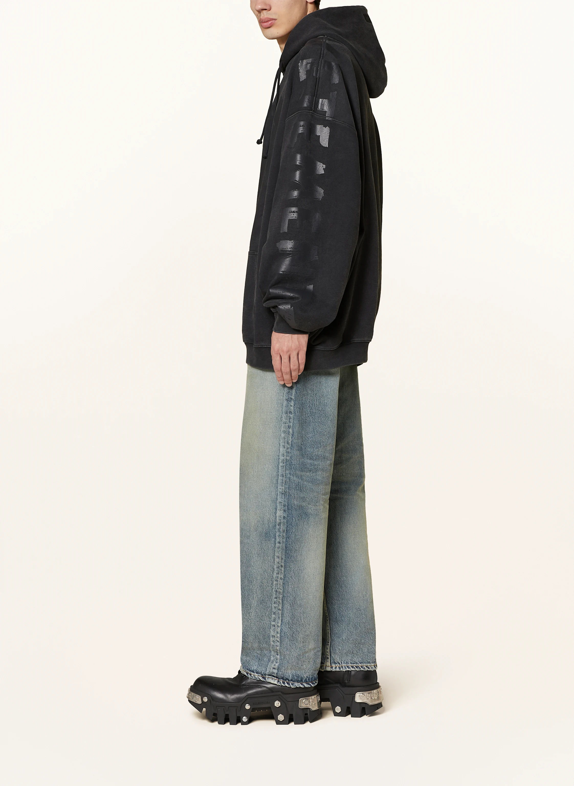 VETEMENTS Oversized-Hoodie