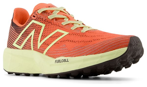 Chaussures Trail New Balance FuelCell Venym Rose/Beige Femme