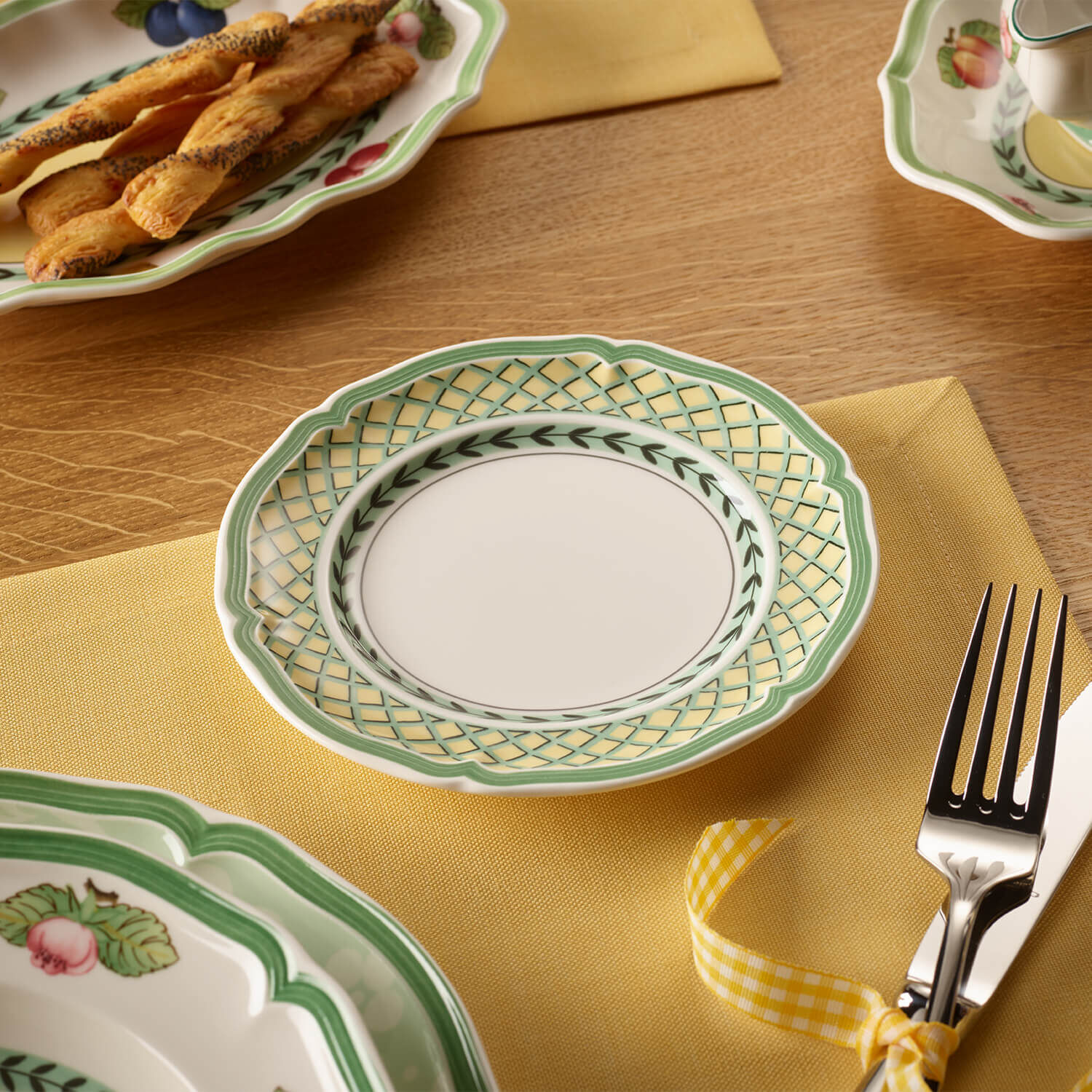 French Garden Bread plate Multi-colored, 6.9'', Premium Porcelain
