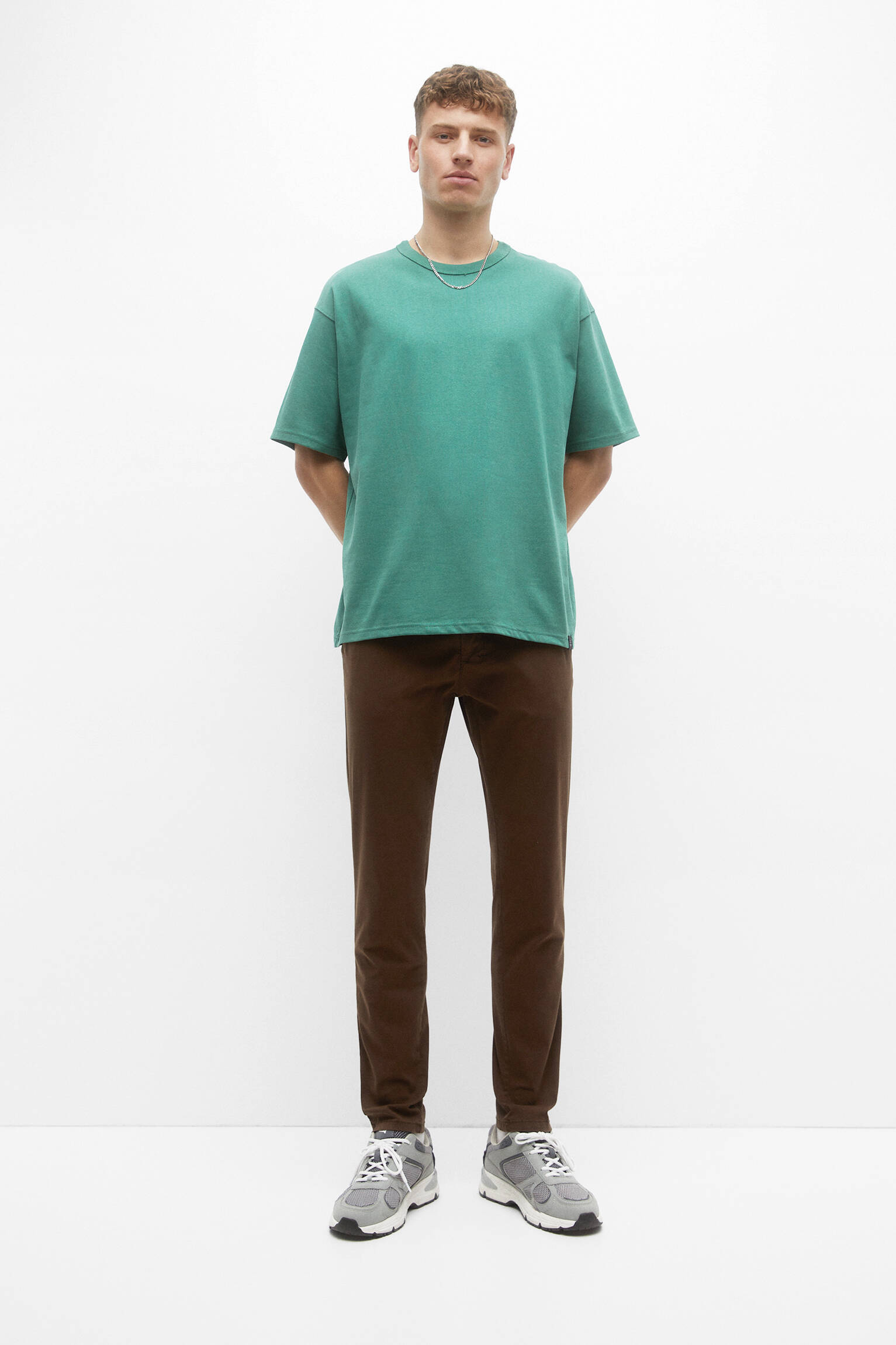 Calça chino básica - marrom