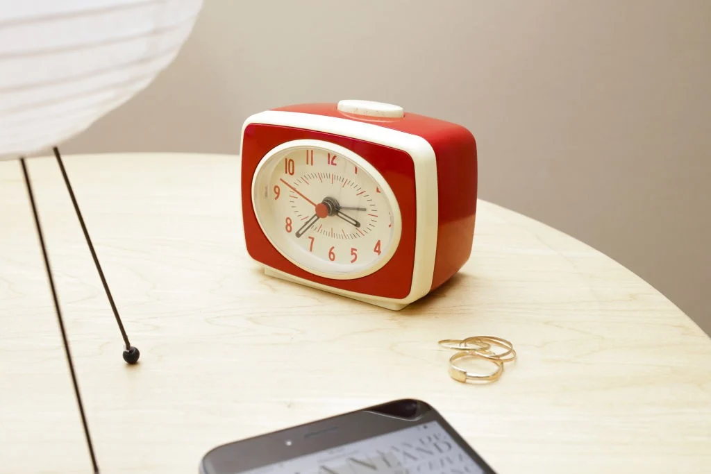 Small Classic Alarm Clock Red (AC14-RD-EU)