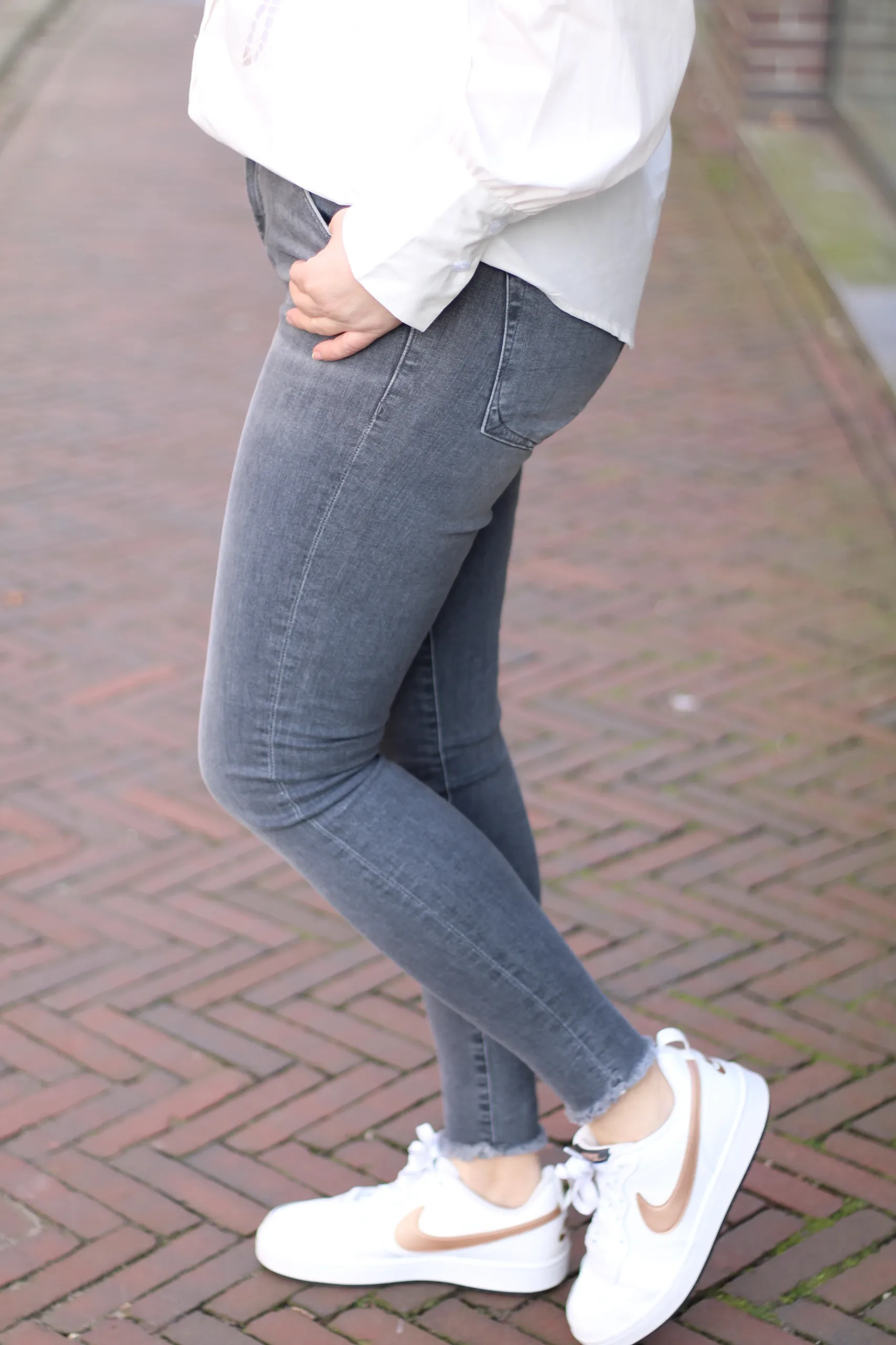 COJ Denim - Lina Fringe Jeans - Grey Vintage