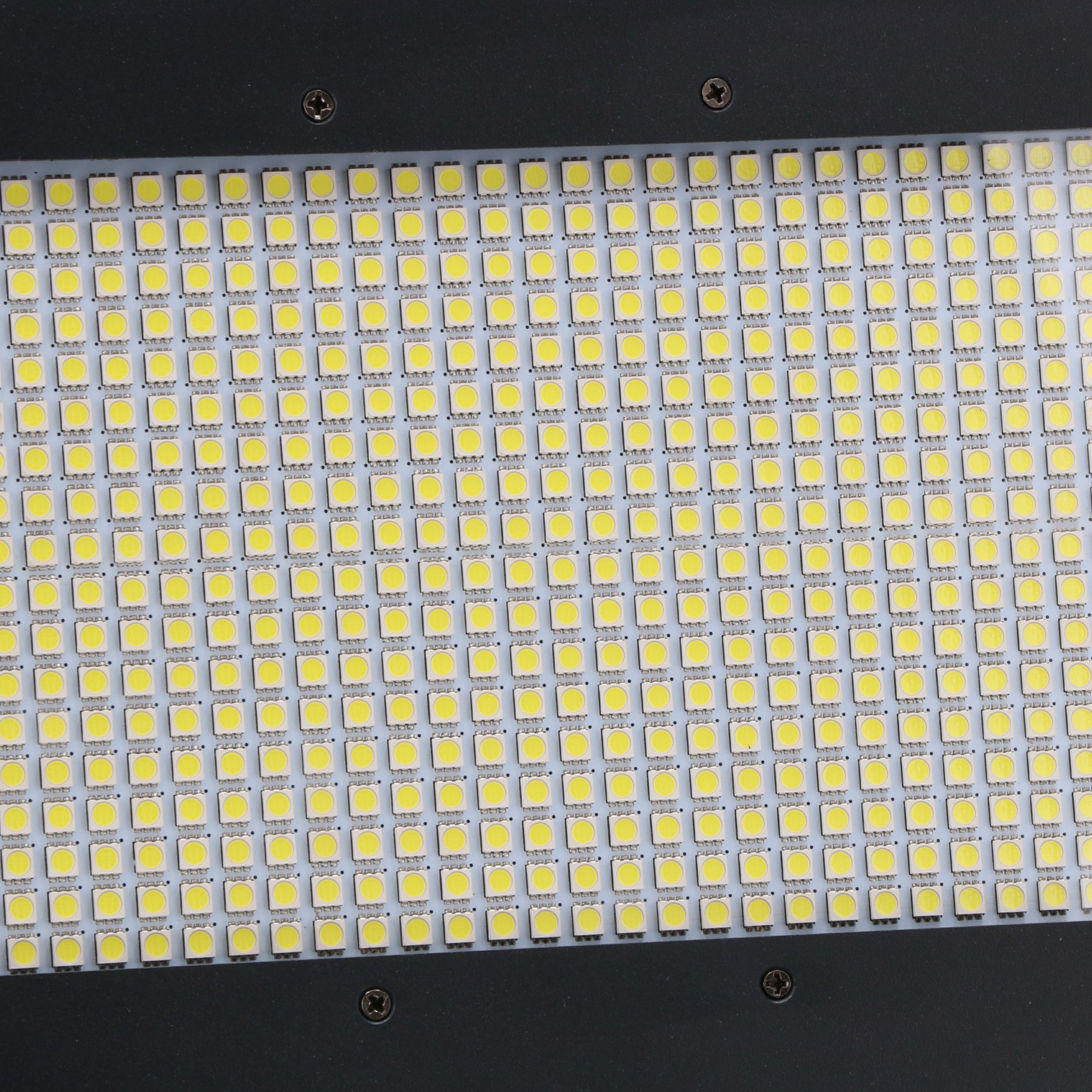 Ayra Armageddon 648 White LED