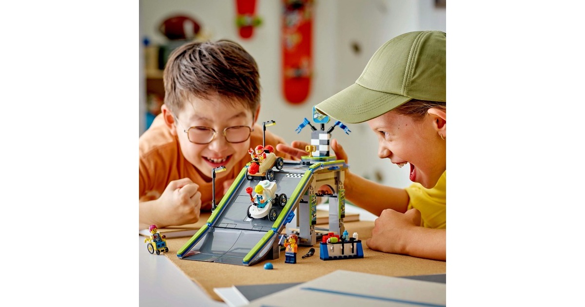 LEGOCity - Snelle schans voor raceauto's Constructiespeelgoed  (60460 | Autoracebaan voor raceauto's | Zeepkistenset)