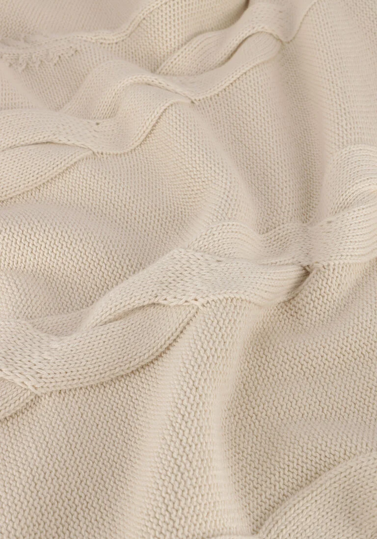 PUREWHITE gebroken wit purewhite trui mockneck knit with cable details