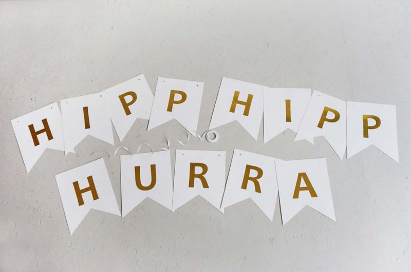 Bursdagsbanner, HIPP HIPP HURRA, Hvit/Gull