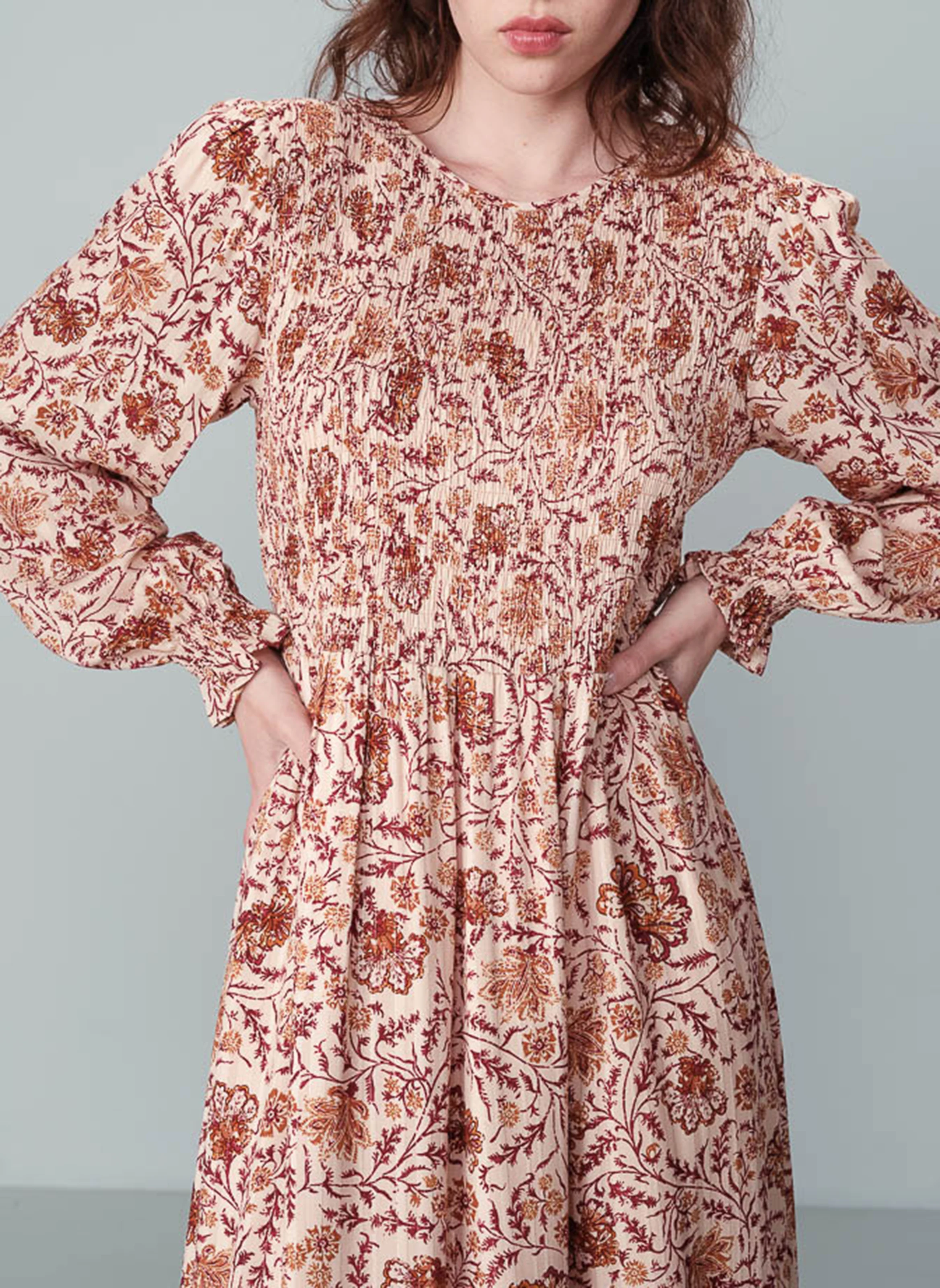 NOVA - Robe longue imprimée à smocks | Beige