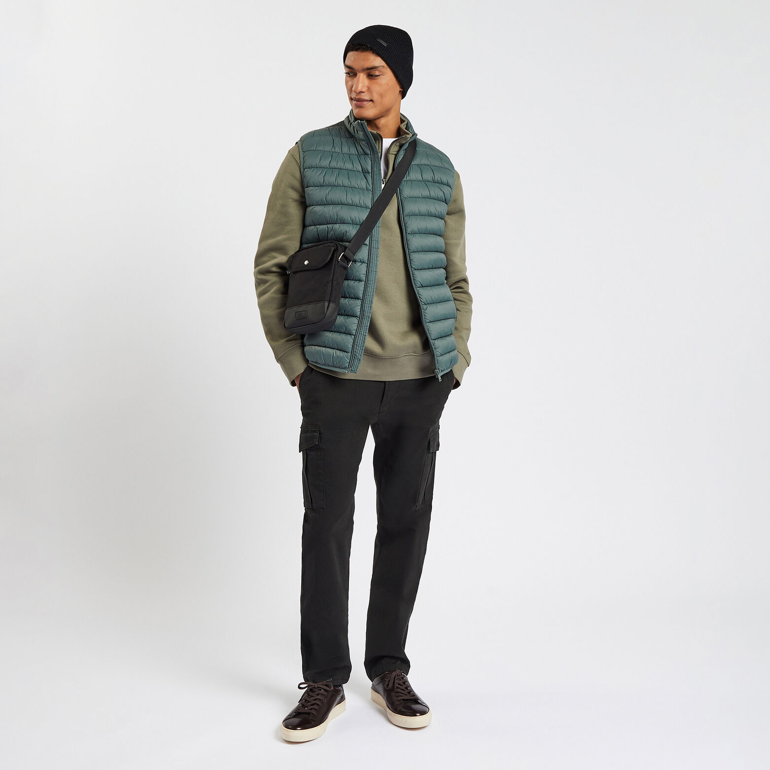 Pantalon cargo droit poches côtés Noir