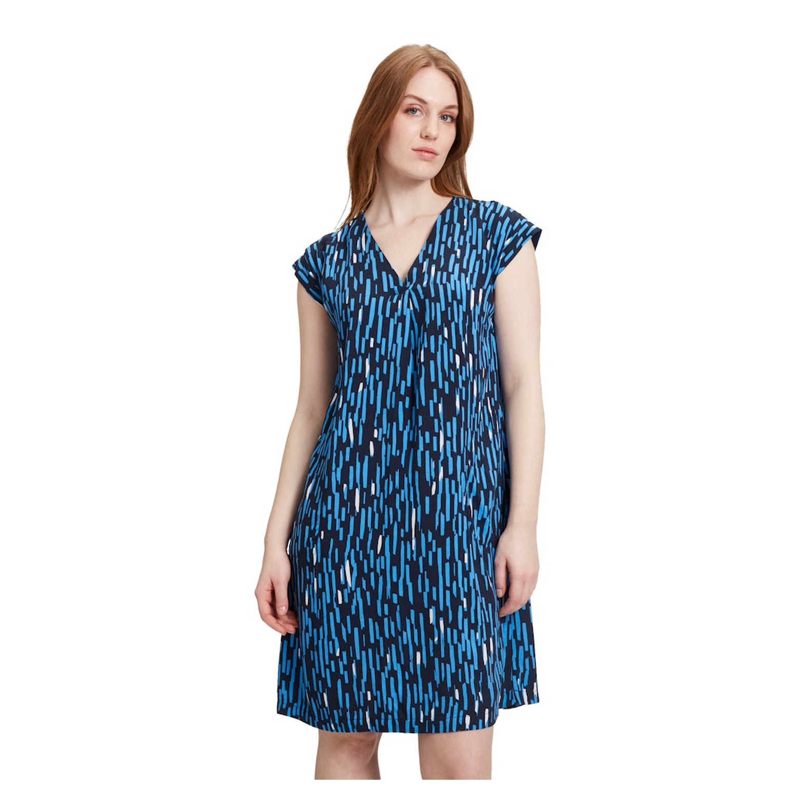 Betty & Co Kleid Kurz ohne Arm