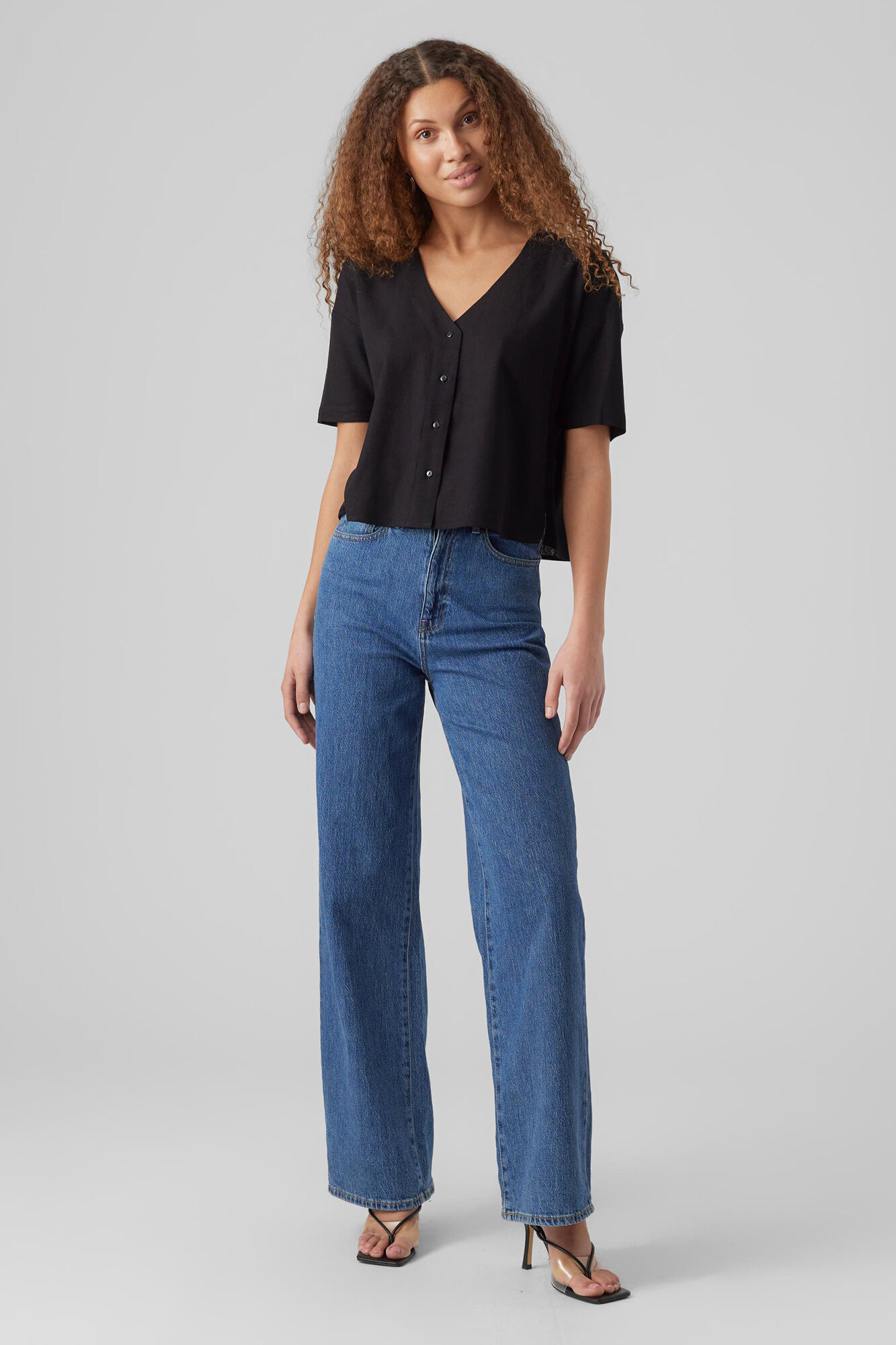 Blusa de linho de manga curta - Preta