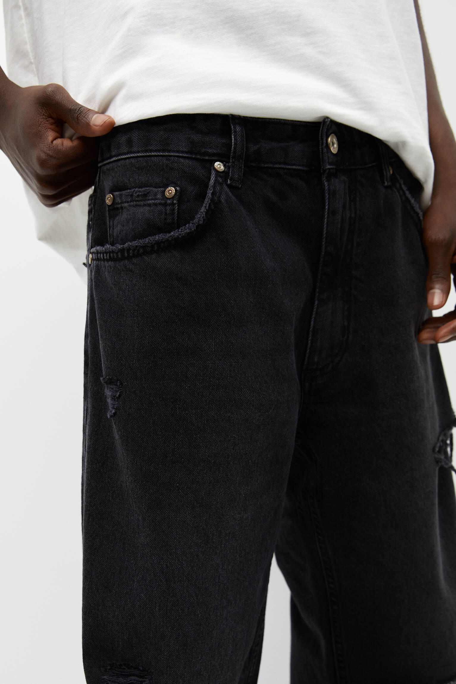 Calça jeans básica de perna larga rasgada - NEG-DELAV