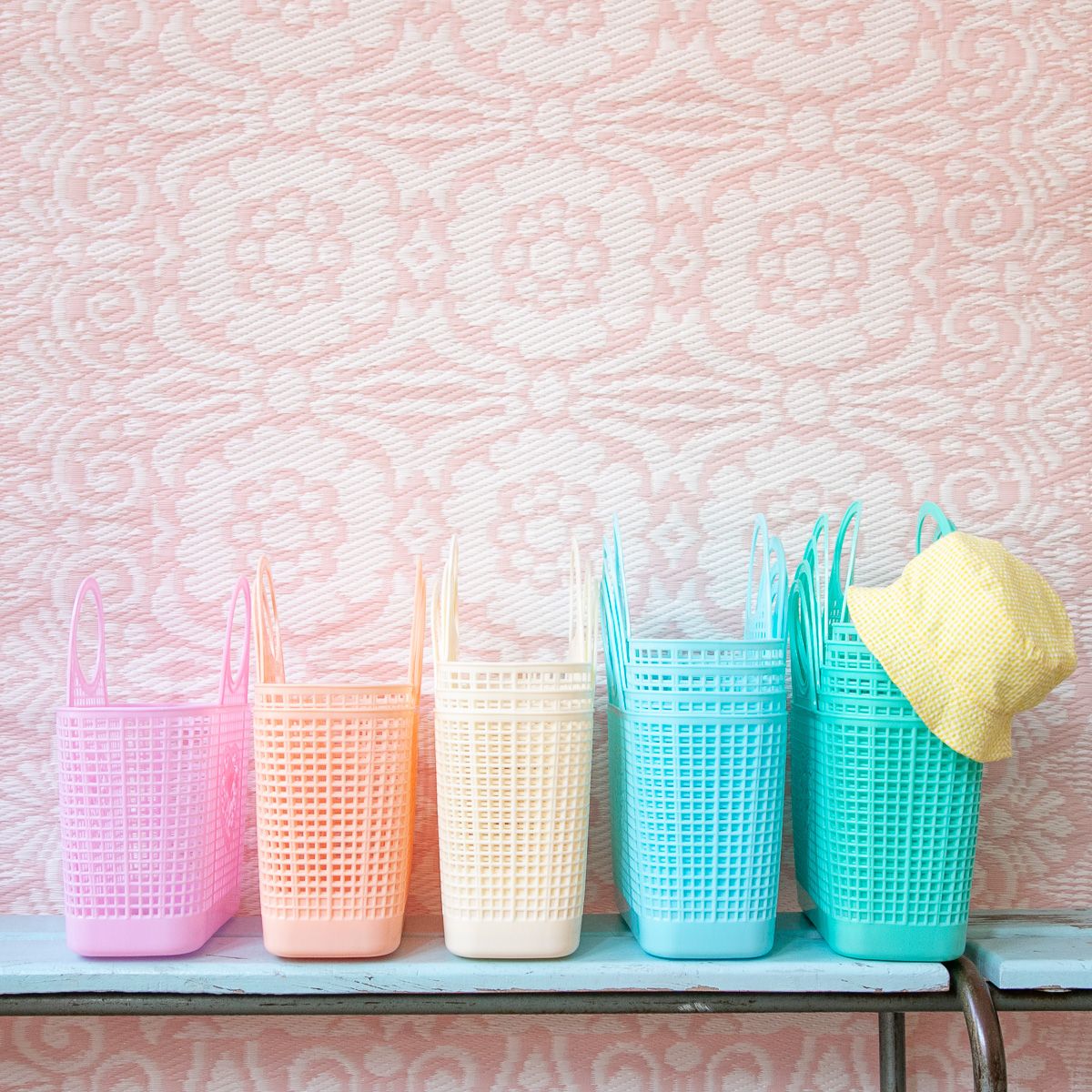 Panier shopping plastique bleu Le petit Souk