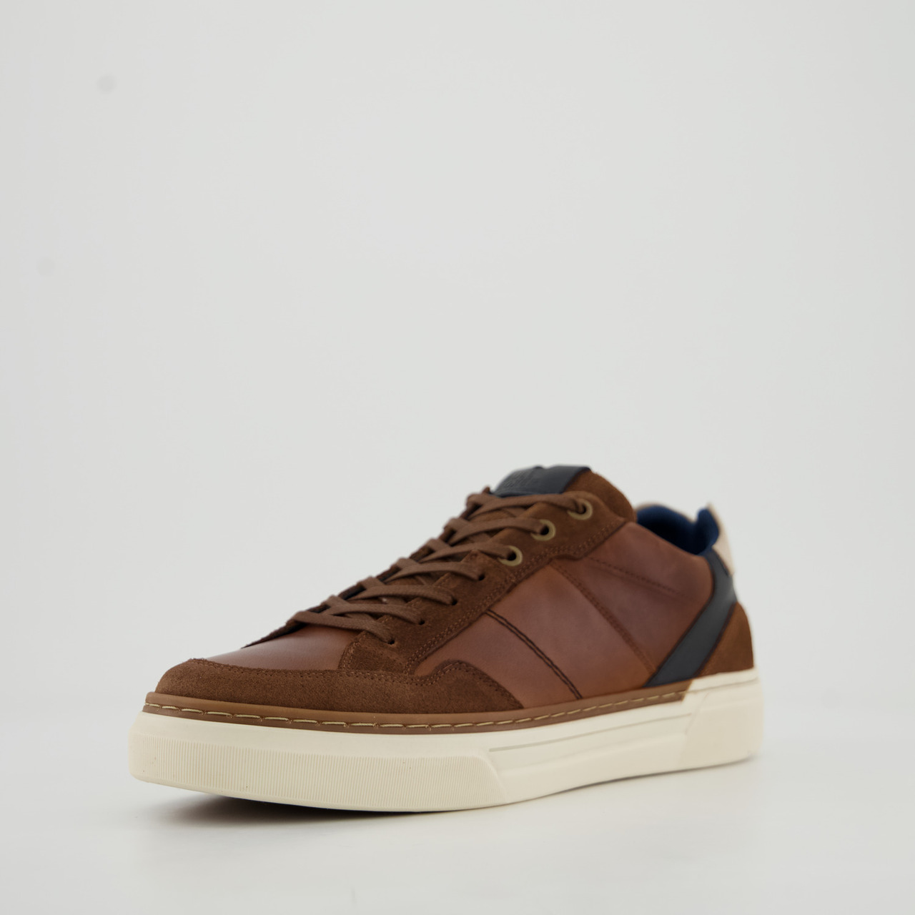 Bull Boxer Danny Cup Low