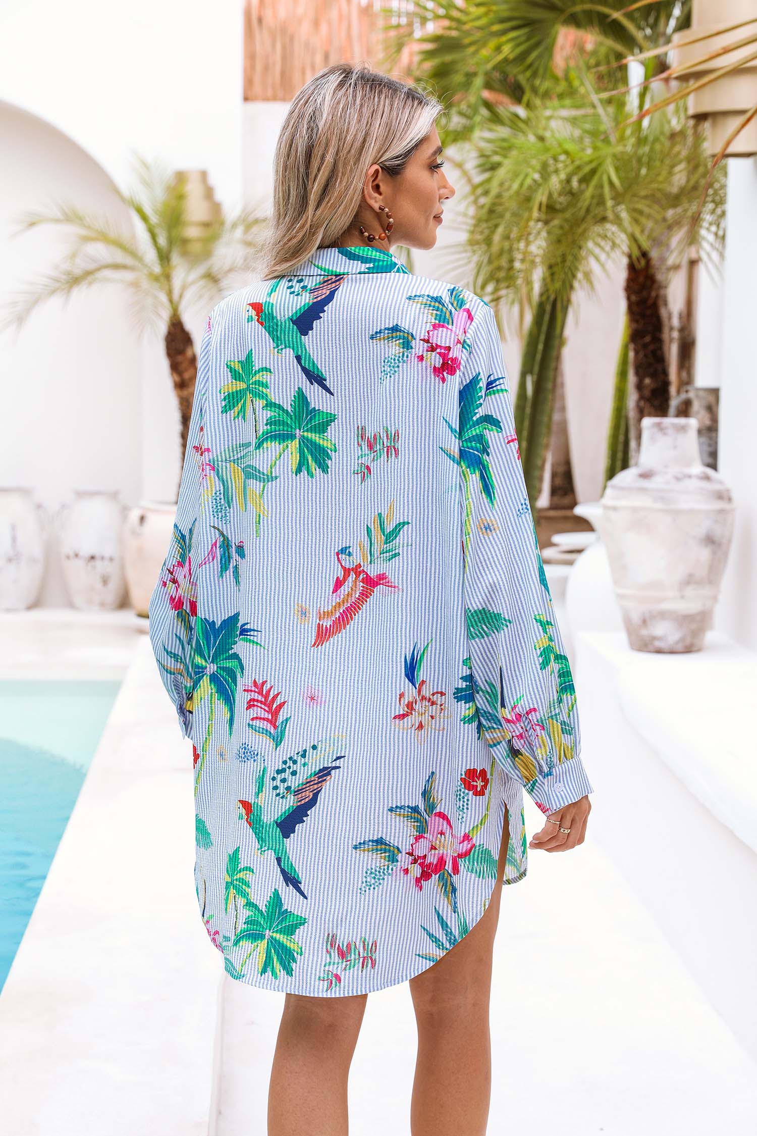 Robe cover up chemise avec rayures à imprimé oiseaux tropicaux